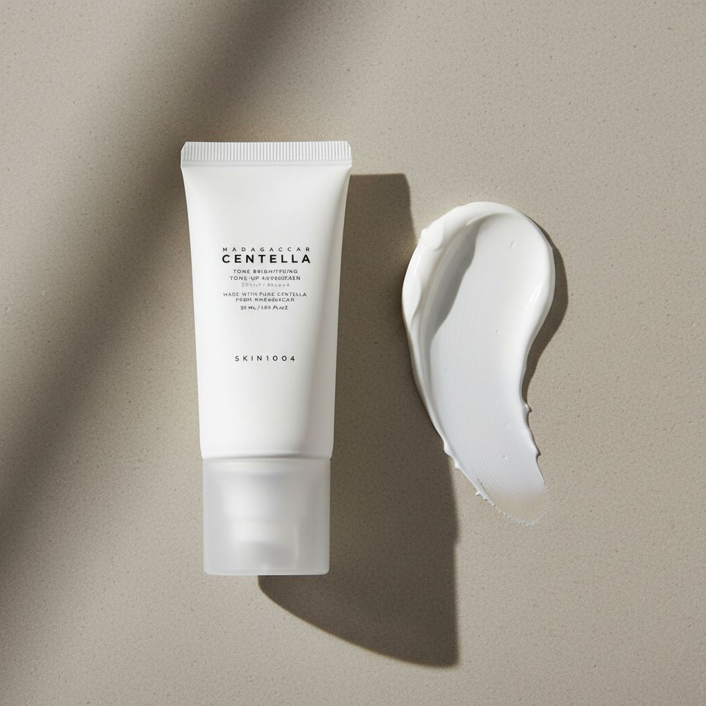 SKIN1004 - Tone Brightening Tone-up Sunscreen SPF50+ PA++++ 50ml — Éclat unifié et protection intense - texture
