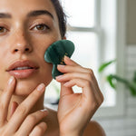 1.99 ACCESSOIRES SKIN CARE GUA SHA — Lisse et illumine la peau - lifestyle