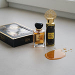 ARABIYAT Khashab & Oud Aswad Coffret Parfum 100ml & Spray 200ml - texture