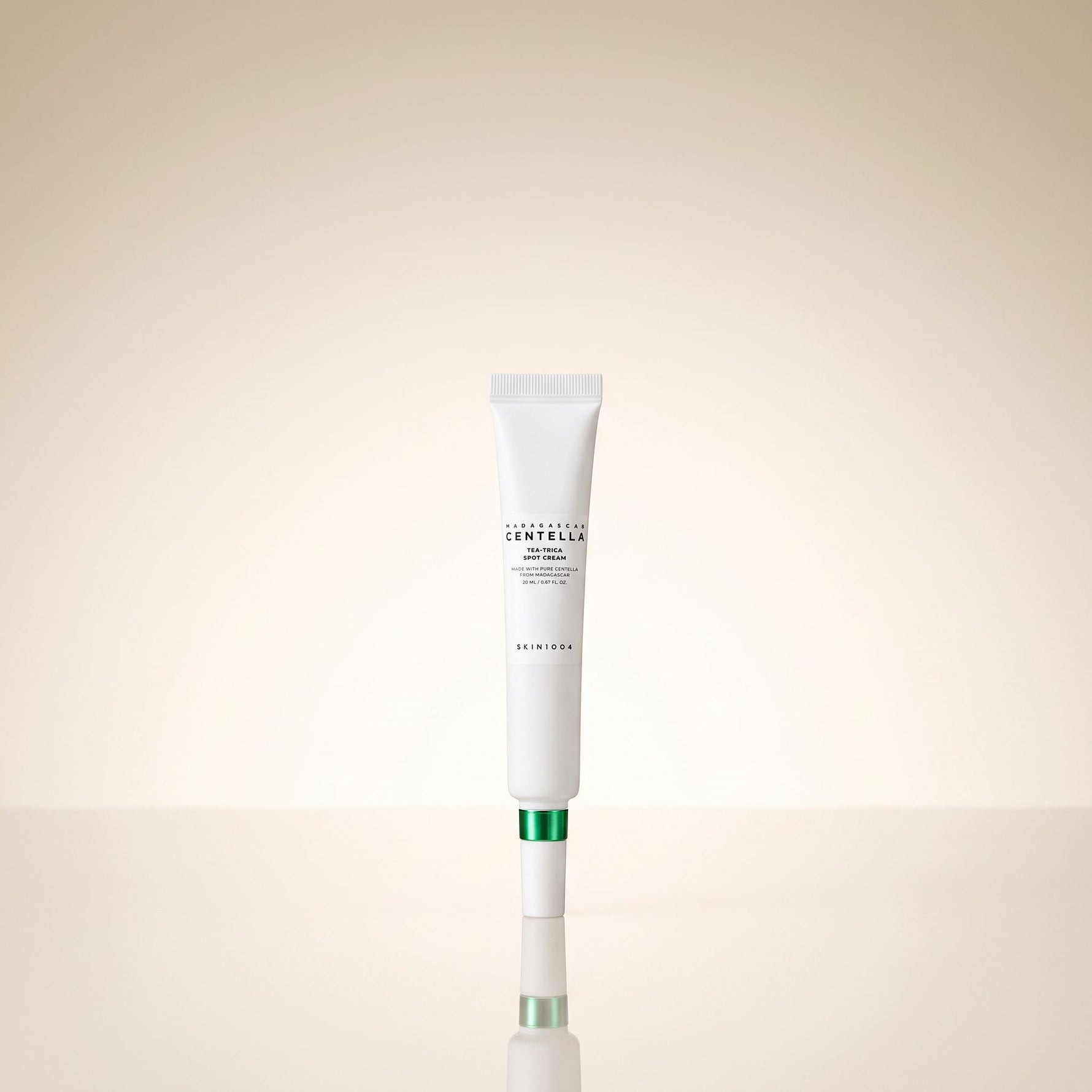 [Skin1004] Madagascar Centella Tea-Trica Spot Cream 20ml — Concentré anti-taches ciblé - hero