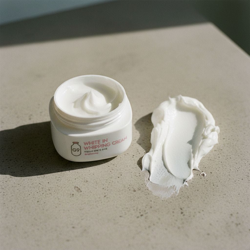 G9 SKIN White In Whipping Cream – Crème Éclat Hydratante - texture