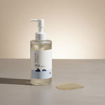 Round Lab – Dokdo Cleansing Oil – 200ml - texture