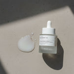 [Skin1004] Madagascar Centella Niacinamide 10 Boosting Shot Ampoule 9ml — Éclat et fermeté intensifiés - texture