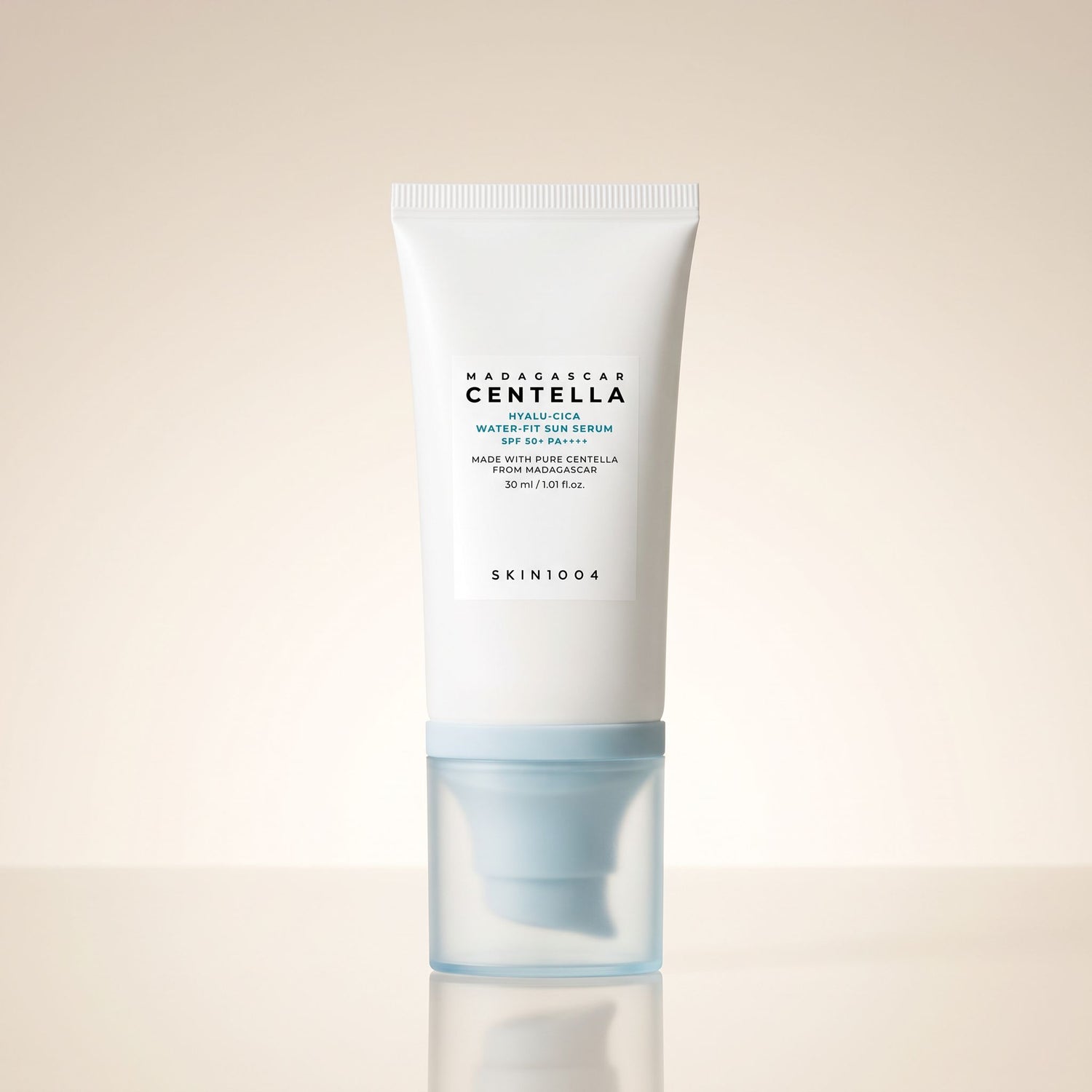 SKIN1004 Madagascar Centella Hyalu-Cica Water-Fit Sun Serum SPF50+ PA+ – Sérum Solaire Hydratant 50 ml - hero